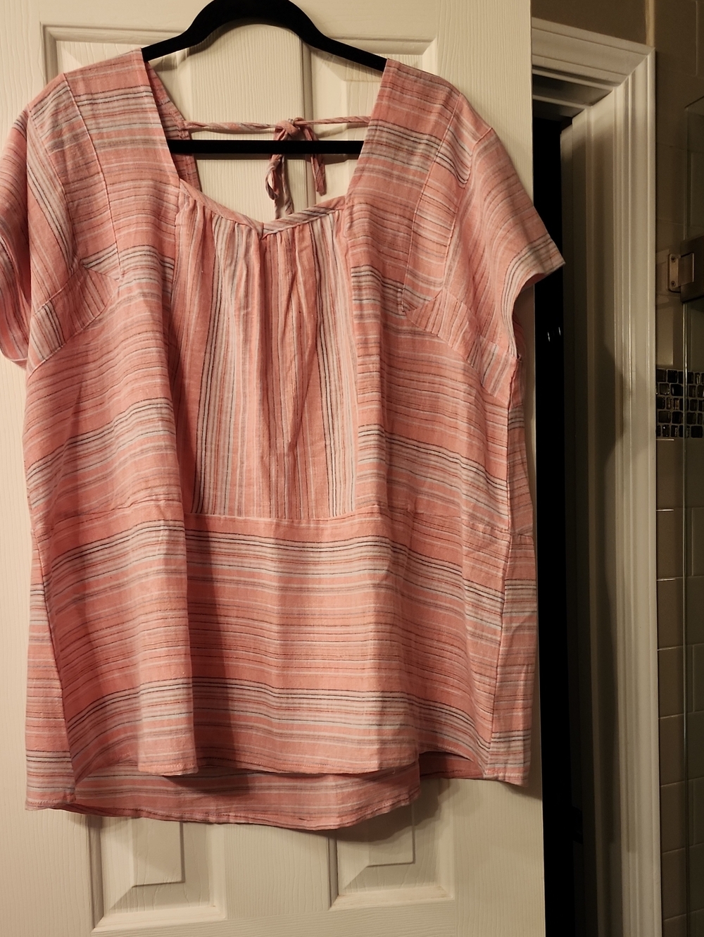 Women's Easel Peach-Pink Striped Tie-Back Tunic